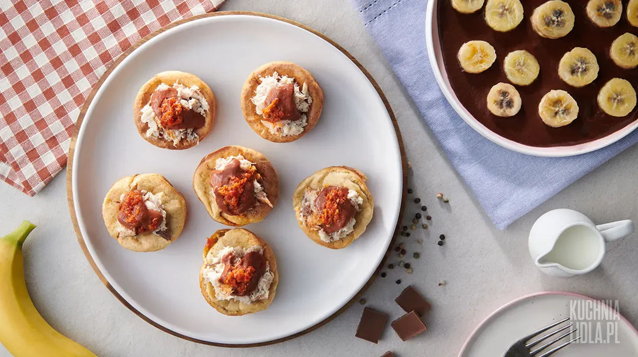 Muffiny z chrzanową makrelą i smażone banany z czekoladą
